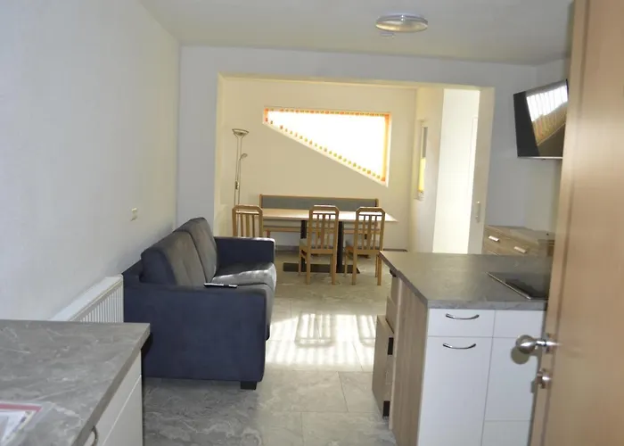 Restaurant Pizzeria Langreiter Апартаменты